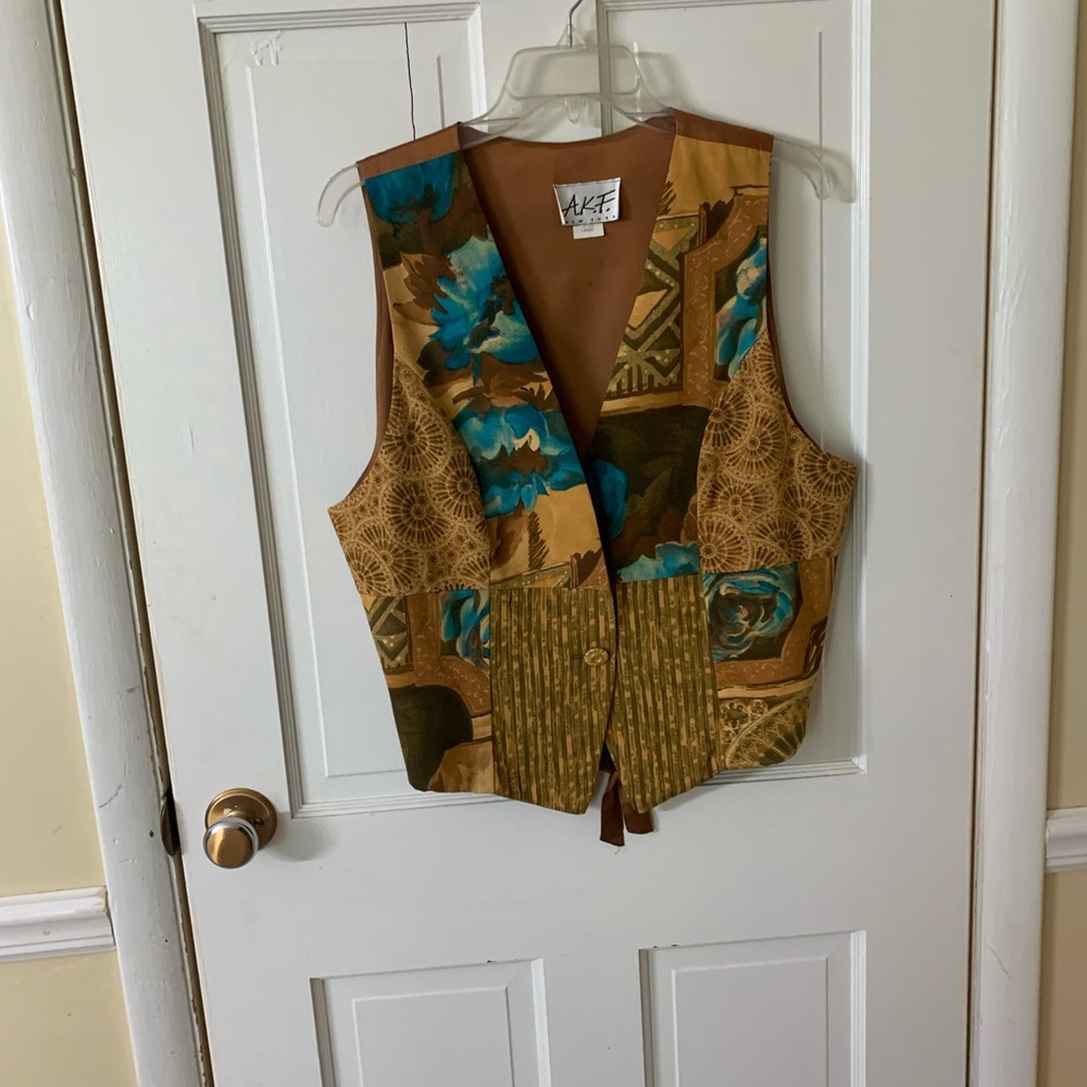 AKF New York womens Patterned Brown & Teal Floral Vest